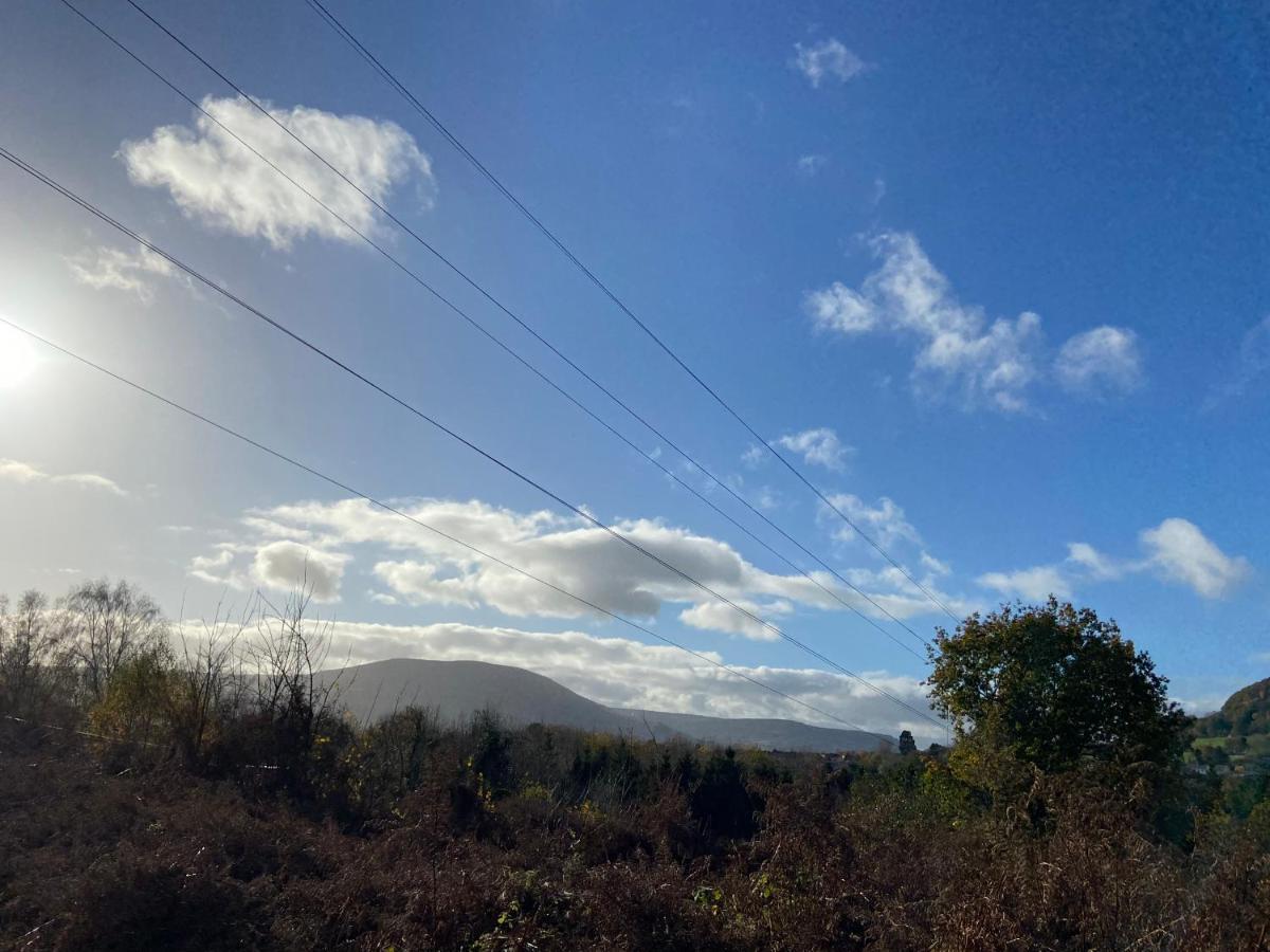 Modern 2 Bed Nestled In The Abergavenny Hills Βίλα Εξωτερικό φωτογραφία